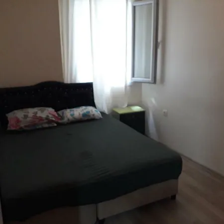 Daire 1+1 Bedroom City Center Kuşadası